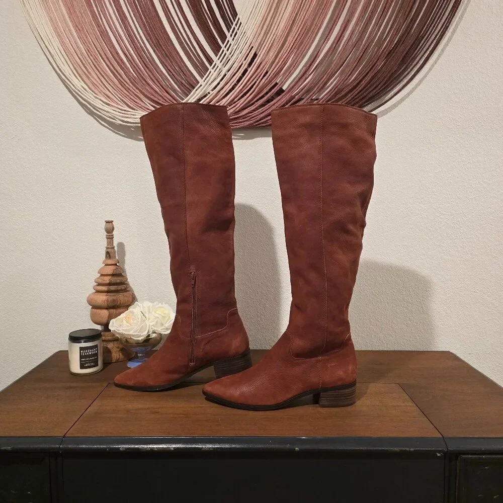 Lucky Brand Kitrie Boots Sz 11